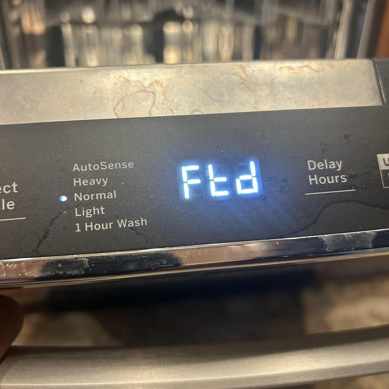 Dishwasher control panel displaying error code Ftd Dishwasher control panel displaying error code Ftd