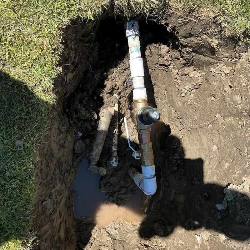 1-1/4-inch irrigation pressure regulator installation