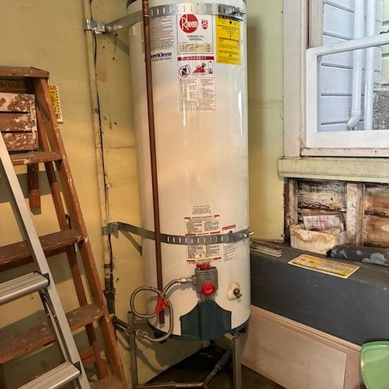 50-gallon Rheem water heater with new ball valve