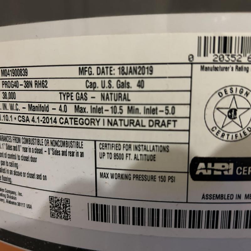 Water heater label showing gas type and capacity details Water heater label showing gas type and capacity details