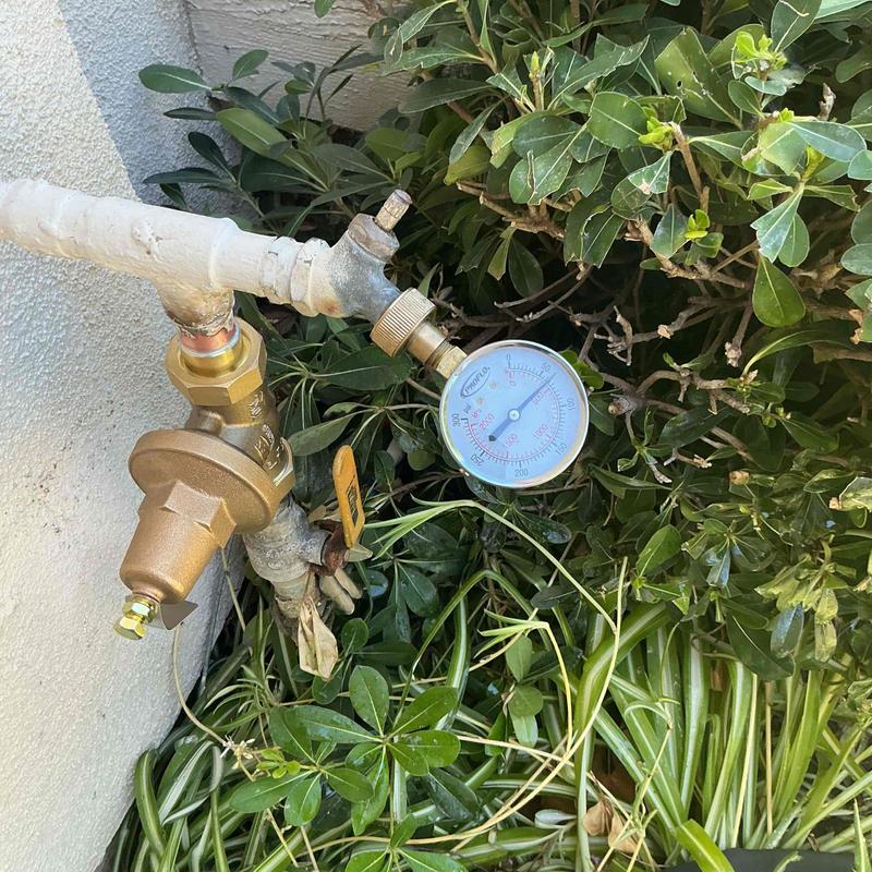Pressure reducing valve with outdoor water gauge and piping