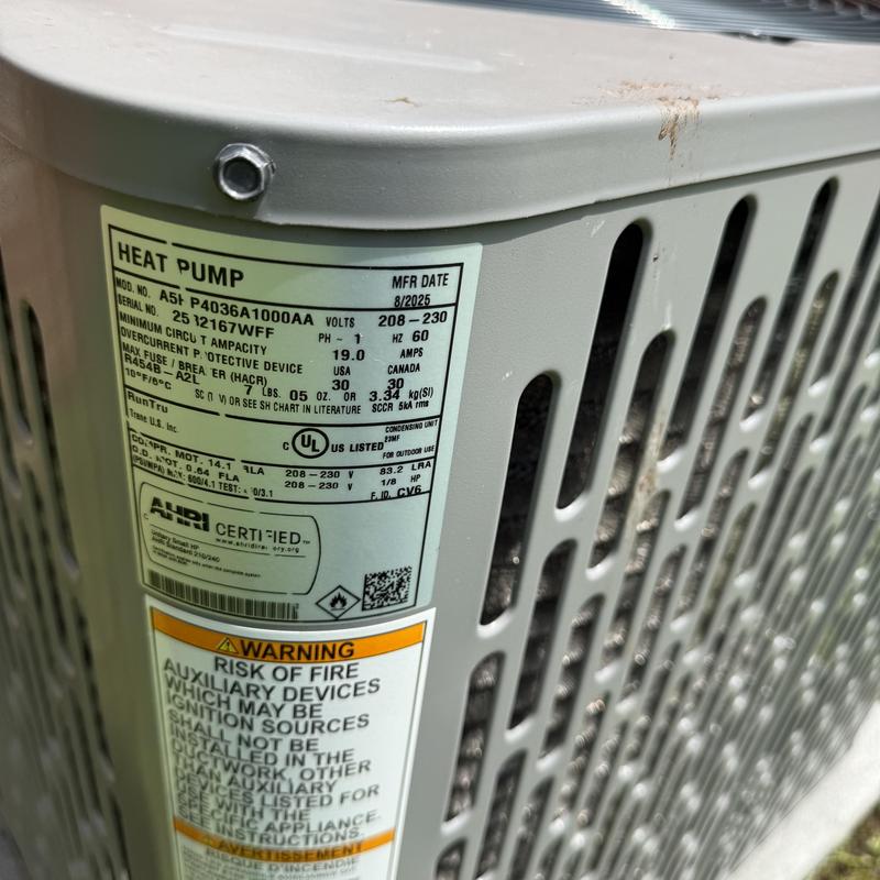 Heat pump unit with drain blockage cleared Heat pump unit with drain blockage cleared