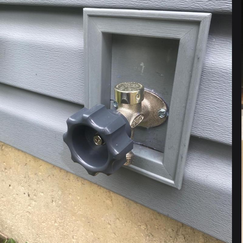 Hose bib with shut off valve replacement exterior wall Hose bib with shut off valve replacement exterior wall