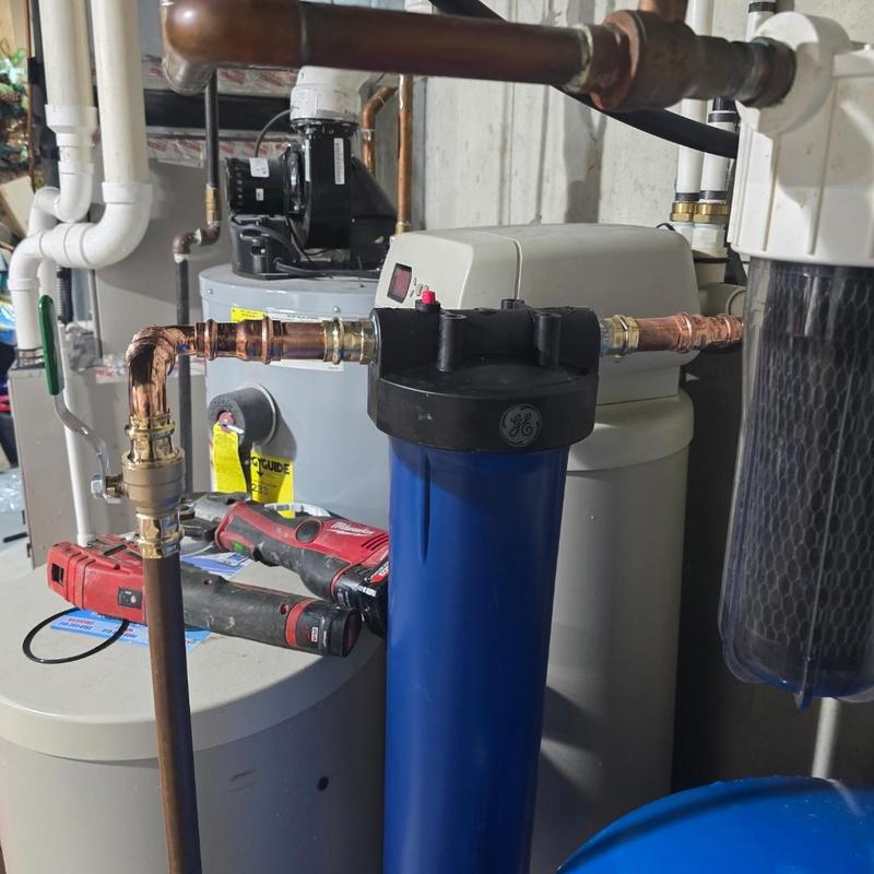 Whole house water filter installation with copper pipes Whole house water filter installation with copper pipes