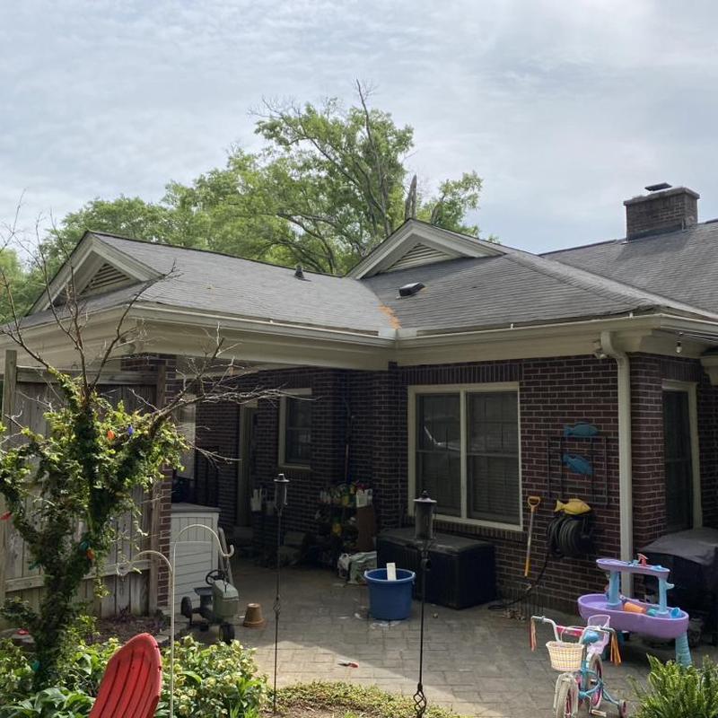 Roof shingles inspection and replacement estimate