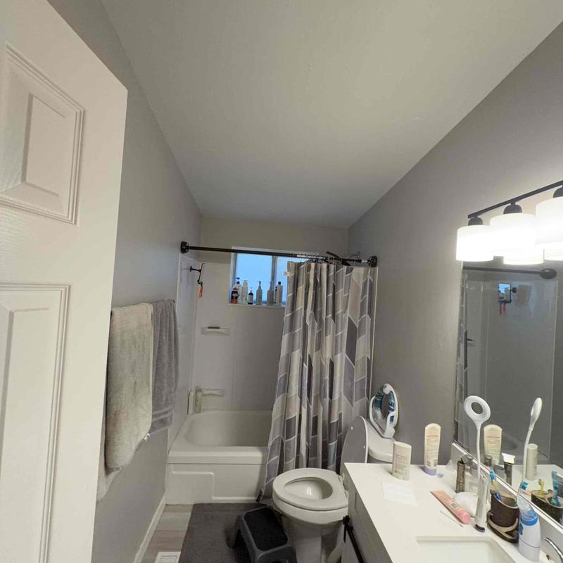 Bathroom exhaust fan installation evaluation in bathroom Bathroom exhaust fan installation evaluation in bathroom