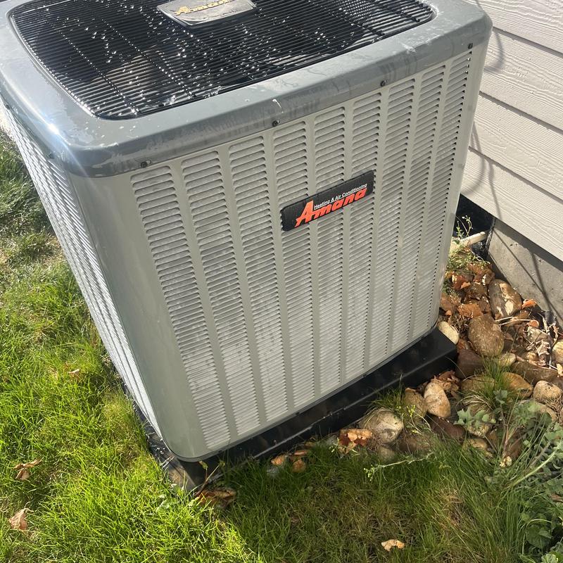 Amana outdoor HVAC unit with cleaned coils and filter Amana outdoor HVAC unit with cleaned coils and filter