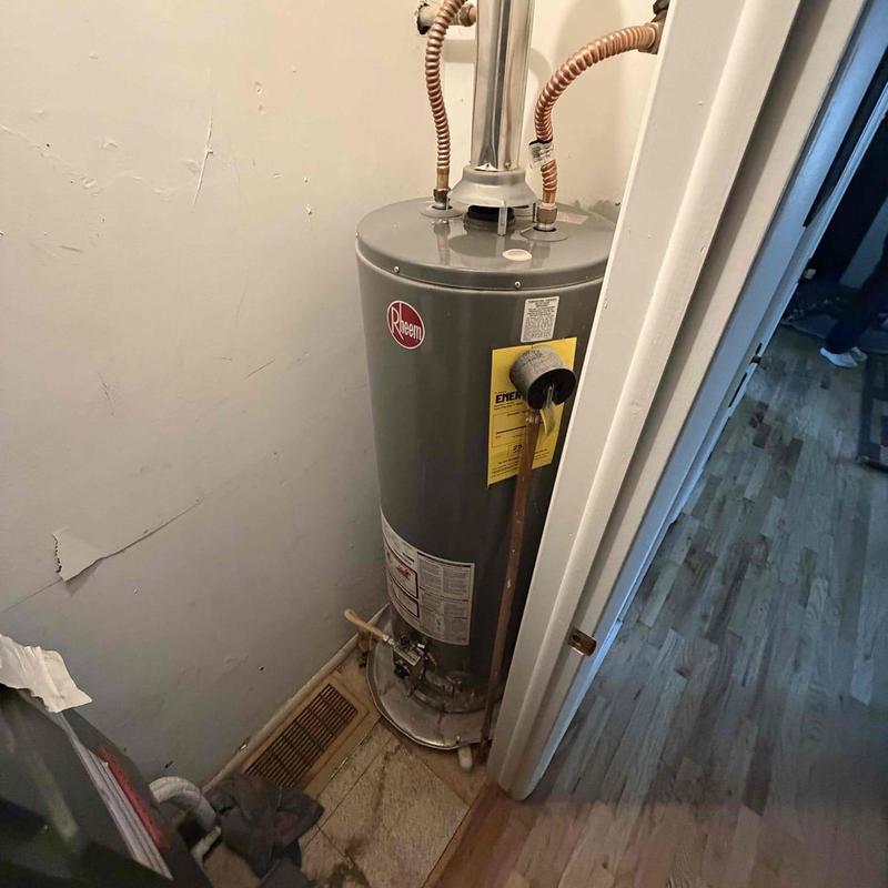 Water heater thermocouple replacement and pilot relight Water heater thermocouple replacement and pilot relight