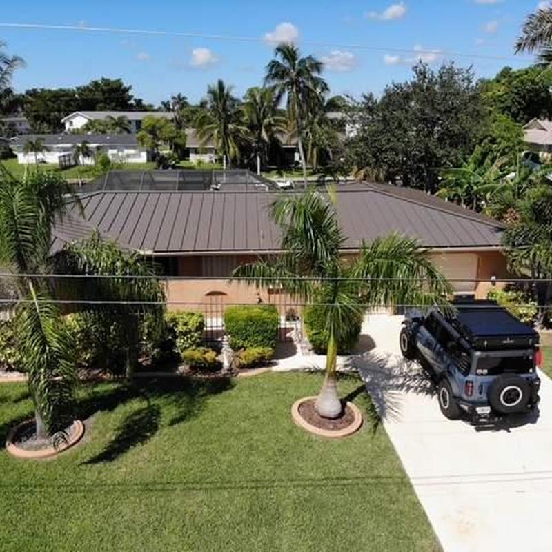 Standing seam metal roof on residential home Standing seam metal roof on residential home