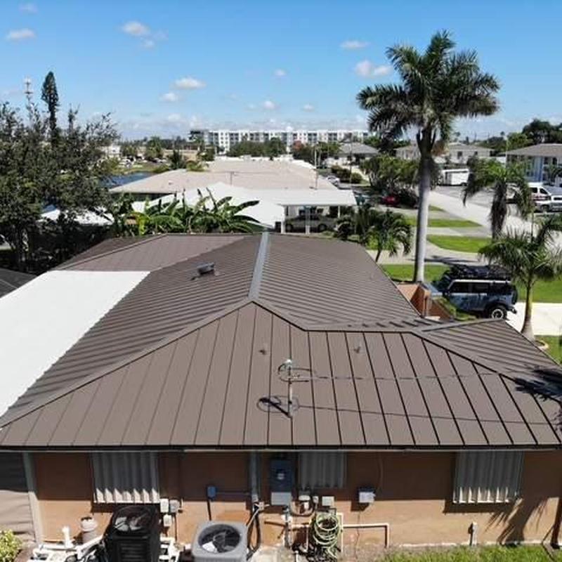 Aluminum standing seam metal roof on Cape Coral home Aluminum standing seam metal roof on Cape Coral home