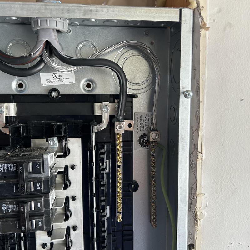 100 amp main breaker subpanel with new wiring installation 100 amp main breaker subpanel with new wiring installation