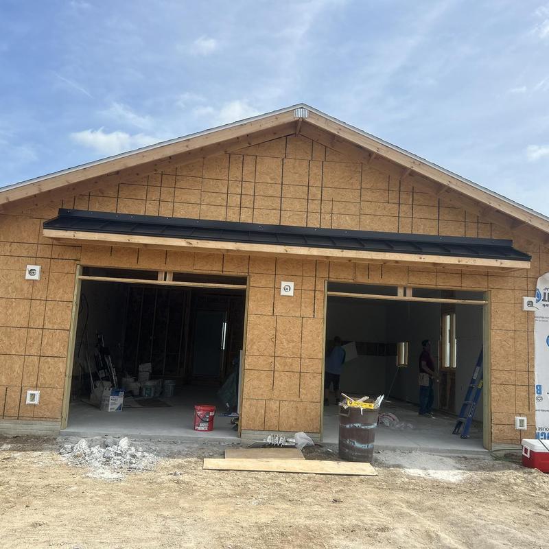 Standing seam metal roofing on new garage build Standing seam metal roofing on new garage build