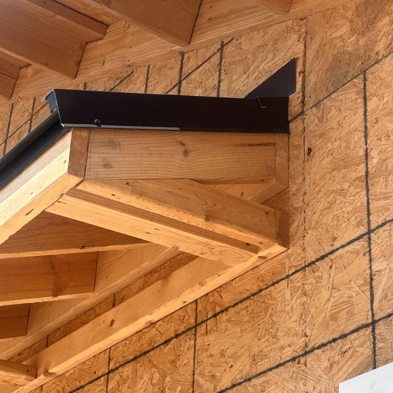Standing seam metal roof edge flashing installation Standing seam metal roof edge flashing installation