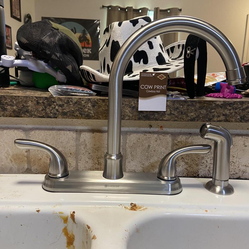 Kitchen faucet with soap dispenser installation Kitchen faucet with soap dispenser installation
