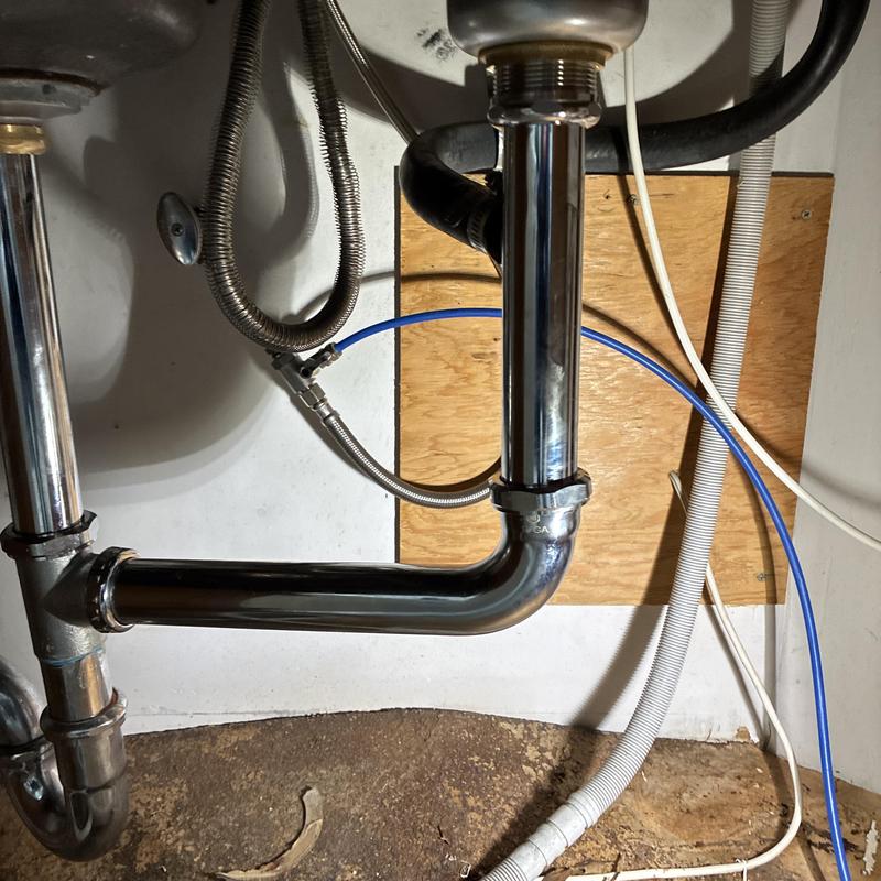Kitchen sink P-trap and dishwasher Y-tailpiece installation