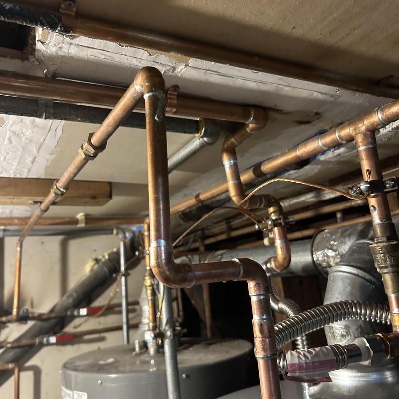 Copper water heater piping and gas connections installation