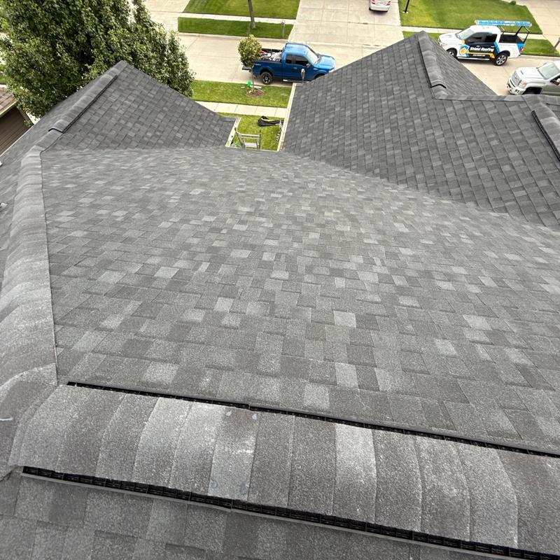 Tamko Titan XT asphalt shingle roof installation Tamko Titan XT asphalt shingle roof installation