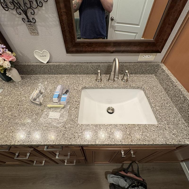 Lavatory faucet cartridge and sink installation setup