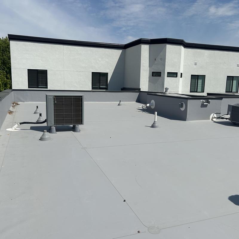 Air-conditioning unit on flat commercial roof