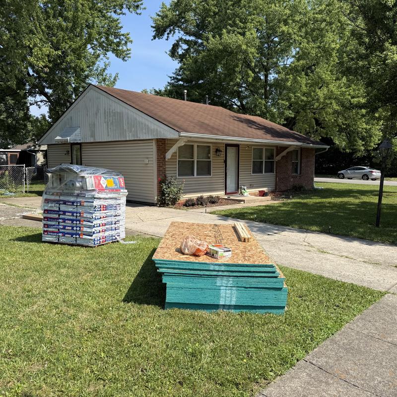 GAF Timberline HDZ shingles and OSB decking delivery GAF Timberline HDZ shingles and OSB decking delivery