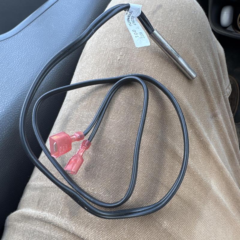 Outdoor temperature sensor with wiring for RTU system
