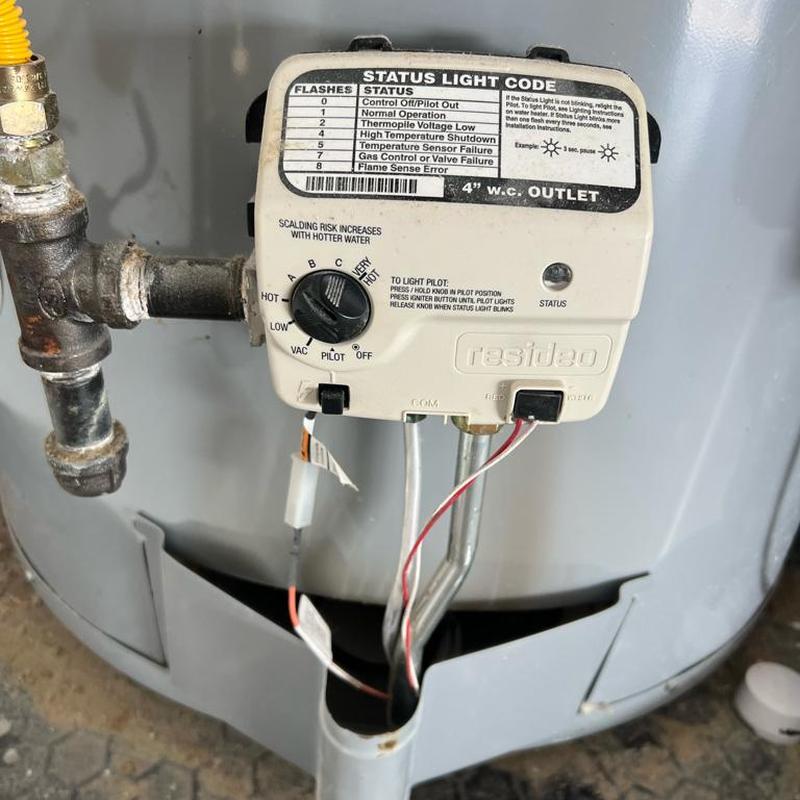 Water heater gas control valve and status light panel Water heater gas control valve and status light panel