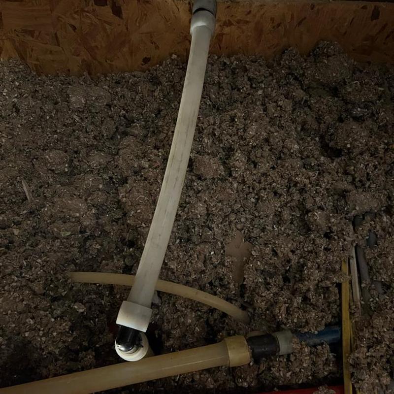 1-inch PEX pipe repair in attic feed line 1-inch PEX pipe repair in attic feed line