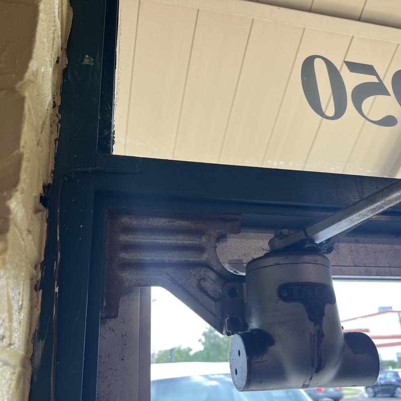 Door closer replacement with new closer installation