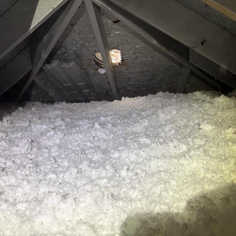 Attic blown-in insulation installation in Fort Worth, TX