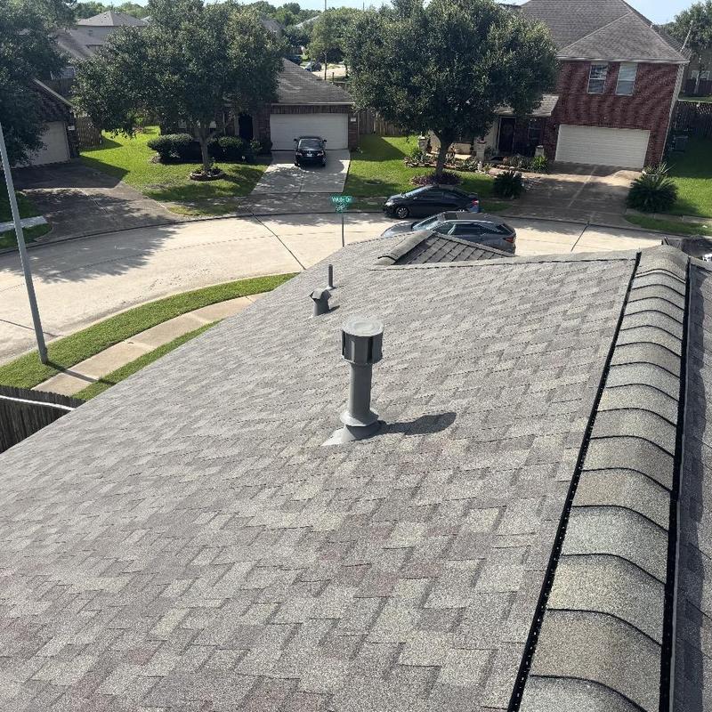 Impact-resistant shingle roof with vents in Rosharon TX