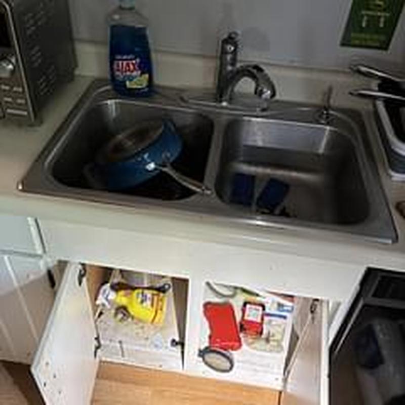 Single handle kitchen faucet with double stainless sink