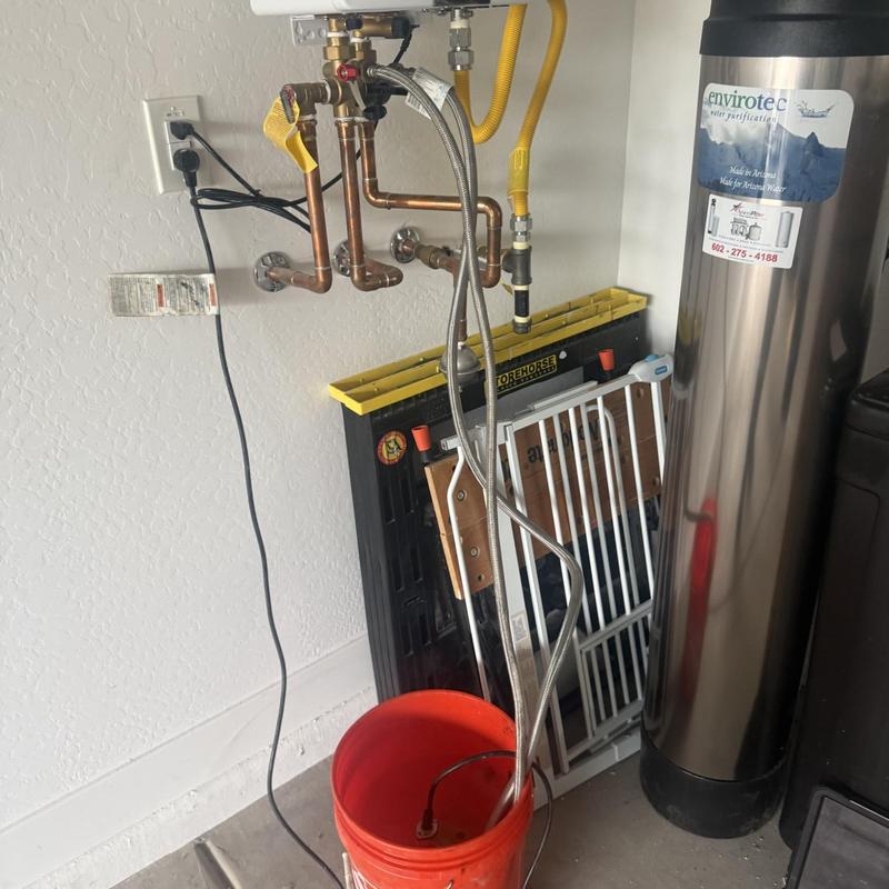 Tankless water heater copper piping and flexible hose setup