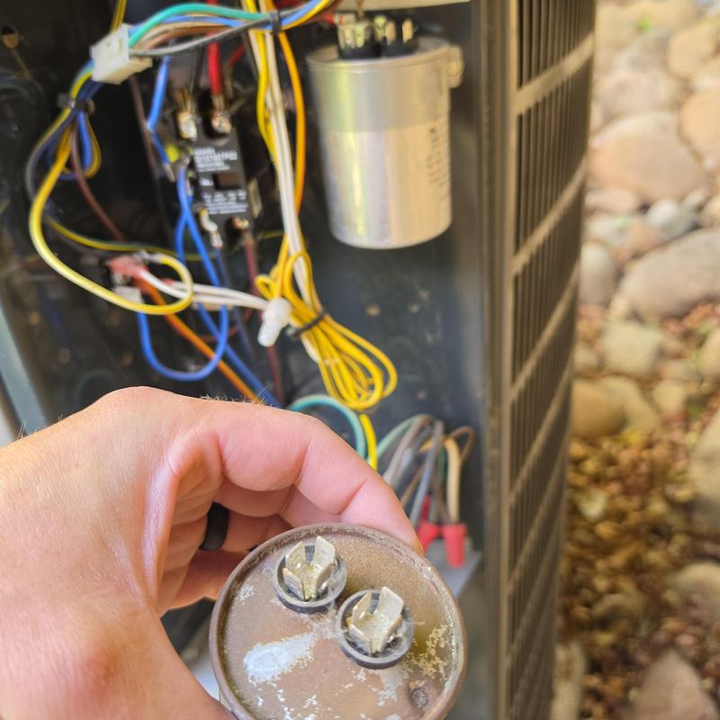 Voltage absorption capacitor on American Standard AC unit