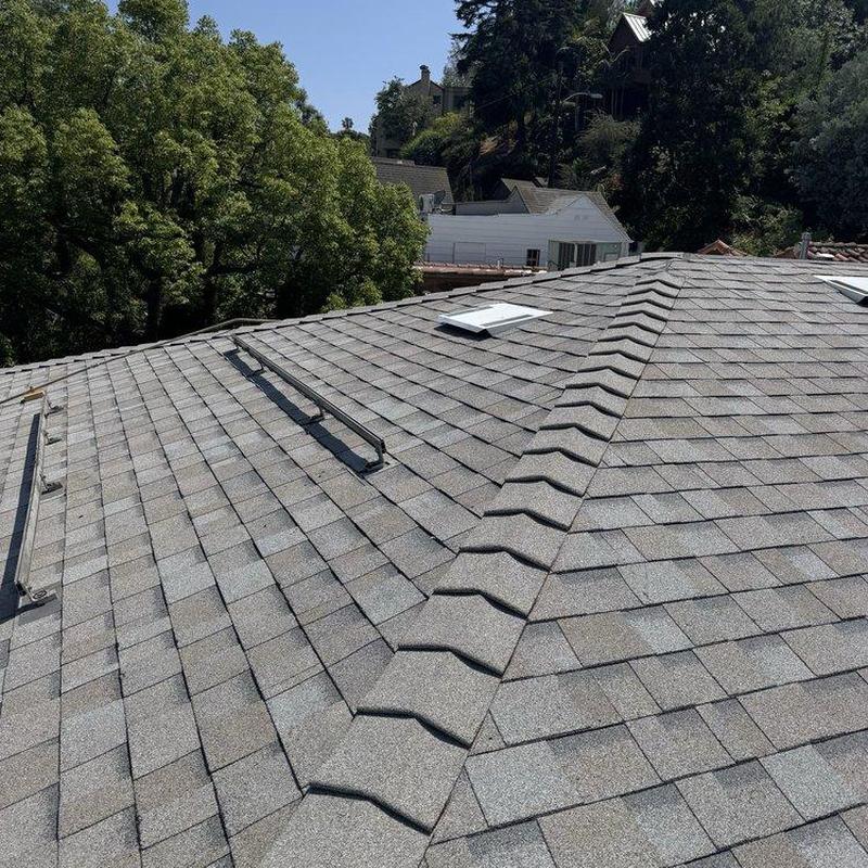 Asphalt shingle roof inspection with skylights Asphalt shingle roof inspection with skylights