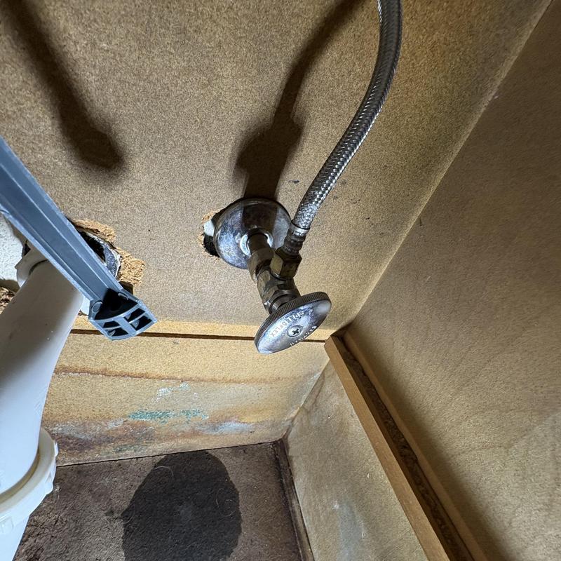 Quarter turn angle stop valve with braided hose under sink