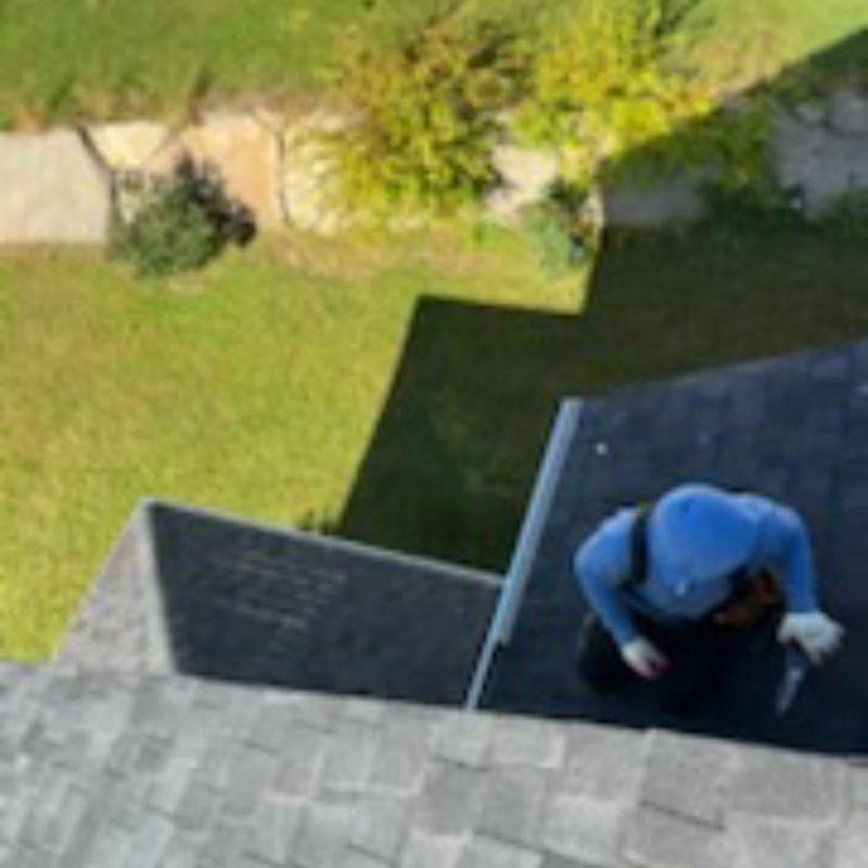 CertainTeed Landmark Pro shingles installation on roof CertainTeed Landmark Pro shingles installation on roof