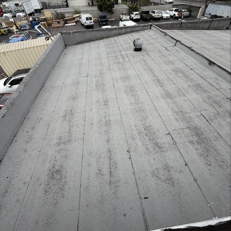 Flat roof torch down membrane with ventilation turbine Flat roof torch down membrane with ventilation turbine