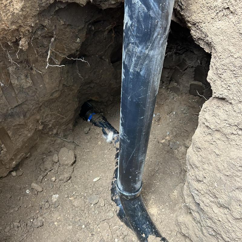 Sewer line trenchless replacement with root intrusion repair Sewer line trenchless replacement with root intrusion repair