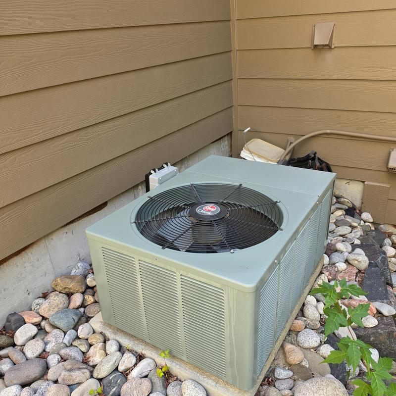Rheem air conditioner condenser fan motor replacement outdoors Rheem air conditioner condenser fan motor replacement outdoors
