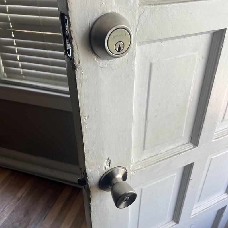 Door deadbolt and knob lock rekey in Tulsa house