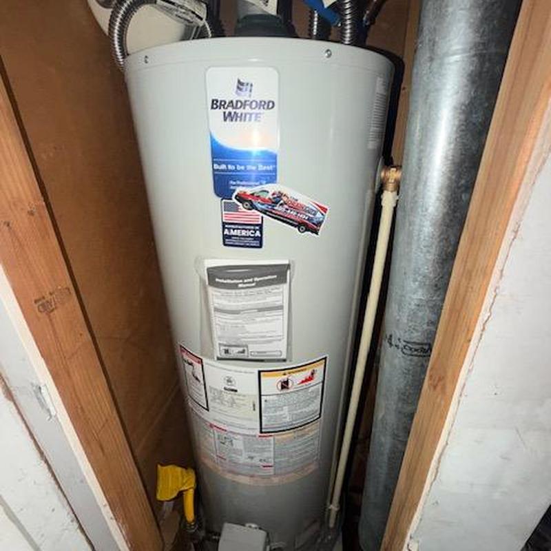Bradford White 40-gallon natural gas water heater