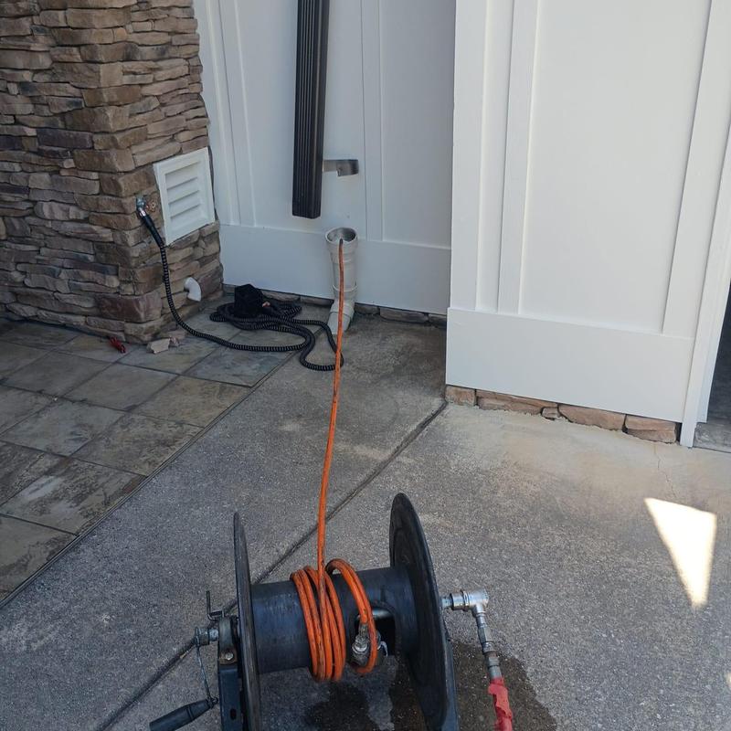 Gutter drain cleaning equipment with cable reel and hose Gutter drain cleaning equipment with cable reel and hose