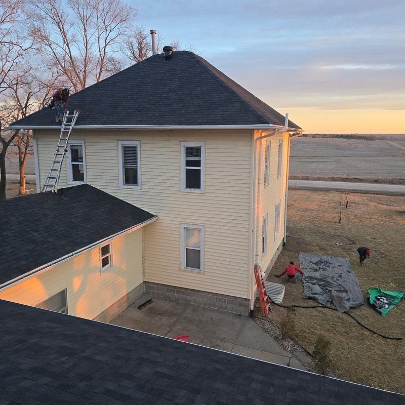 Tamko Stormfighter Flex shingles on house roof Tamko Stormfighter Flex shingles on house roof