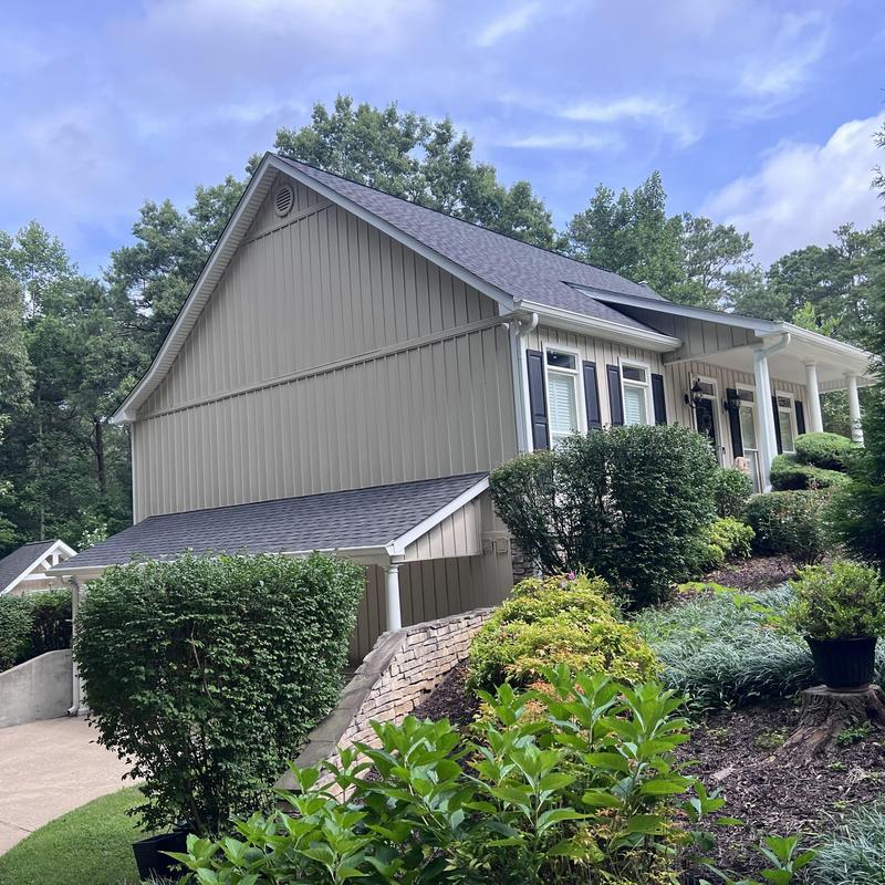 CertainTeed Landmark Pro roof installation on home