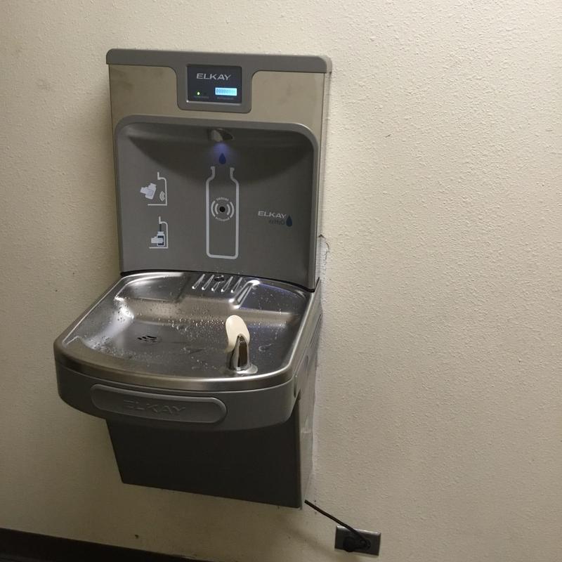Elkay water bottle filling station and drinking fountain Elkay water bottle filling station and drinking fountain