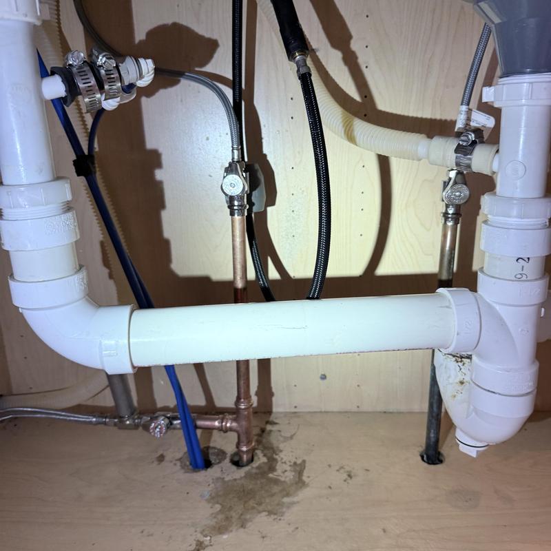 Laundry valve and kitchen faucet plumbing connections