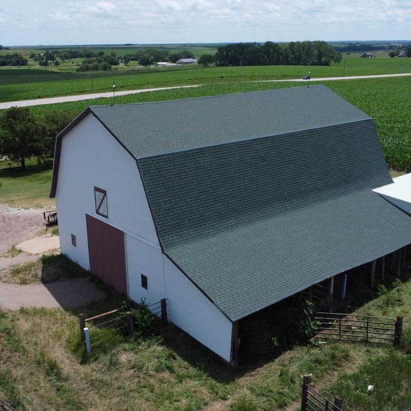 Tamko Titan XT shingle barn roof in Superior, NE Tamko Titan XT shingle barn roof in Superior, NE
