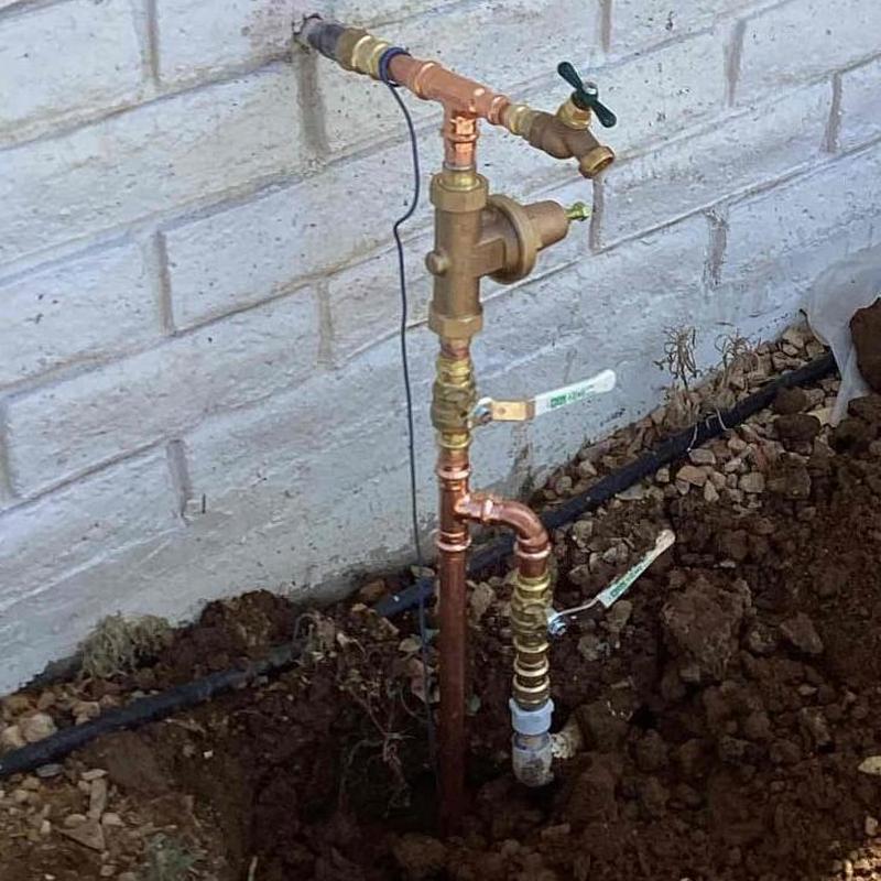Main water riser with PRV and hose bib installation Main water riser with PRV and hose bib installation