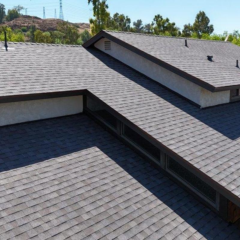 Shingle roof with new installation in Costa Mesa, CA Shingle roof with new installation in Costa Mesa, CA