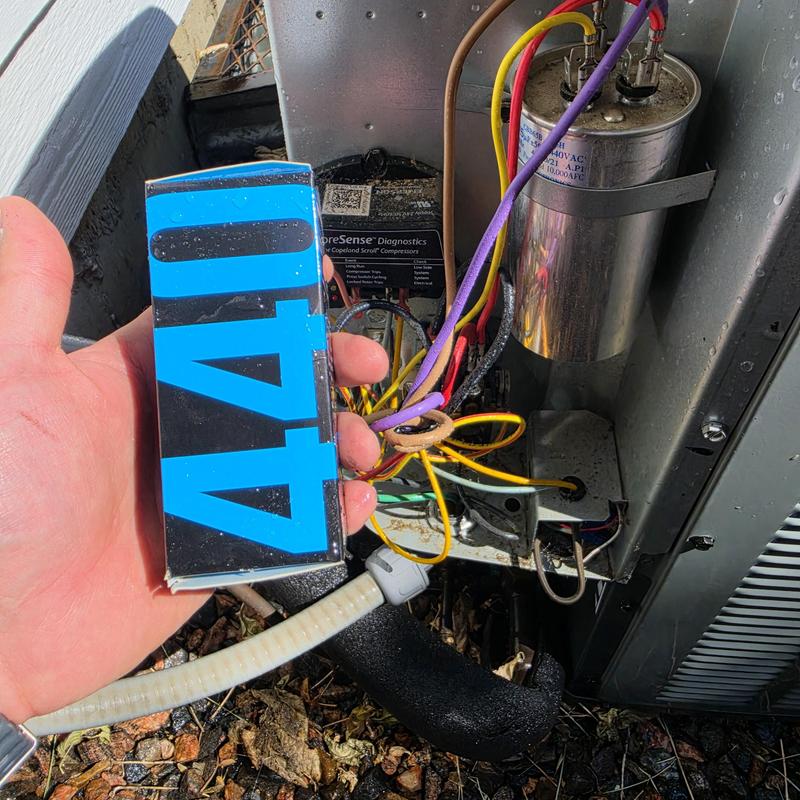 Voltage absorption capacitor for Goodman AC unit Voltage absorption capacitor for Goodman AC unit
